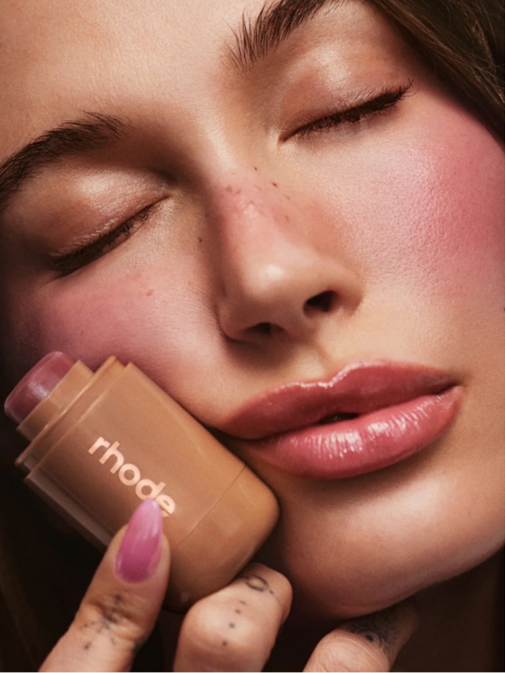 RHODE Cream Pocket Blush in Sleepy Girl